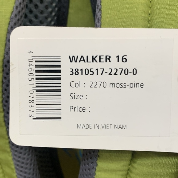 Deuter Walker 16 Liters Unisex Backpack Color Mist pine New - Picture 8 of 9